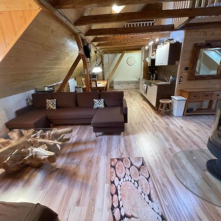 Apartmany Pod Kloboukem ยาคีมอฟ ภายนอก รูปภาพ